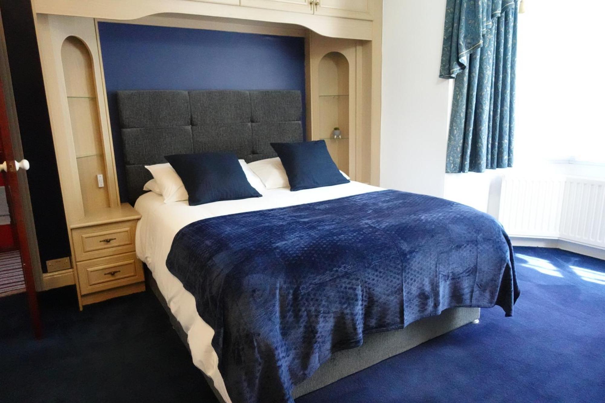 Huge 9 Bed Property Sleeps 17, Near Nec, City Centre, Hs2 Birmingam Exterior foto