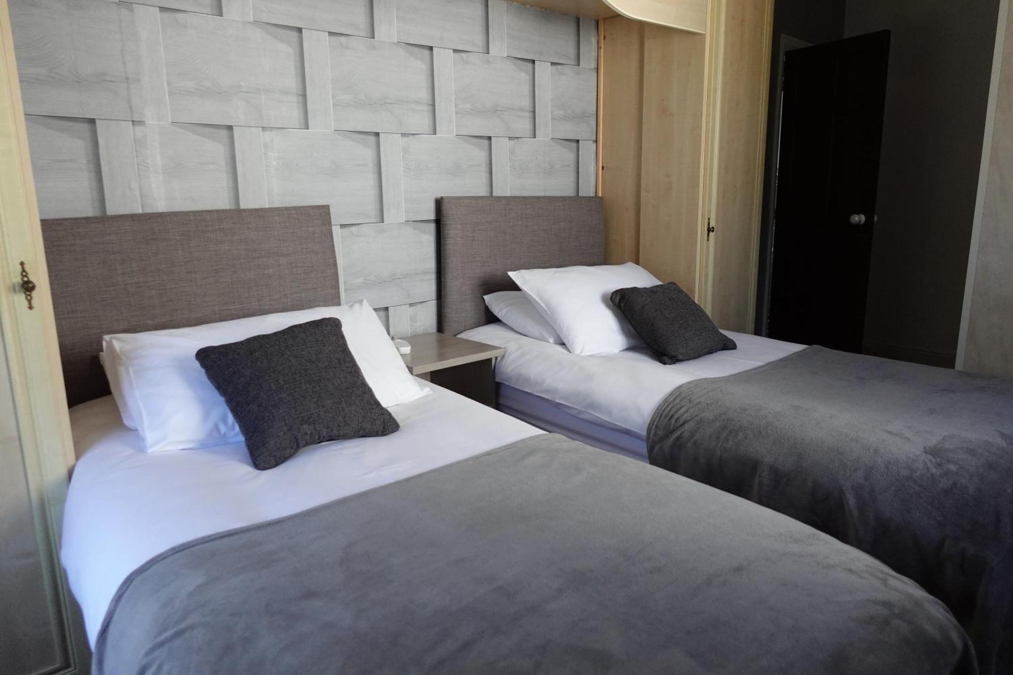 Huge 9 Bed Property Sleeps 17, Near Nec, City Centre, Hs2 Birmingam Exterior foto