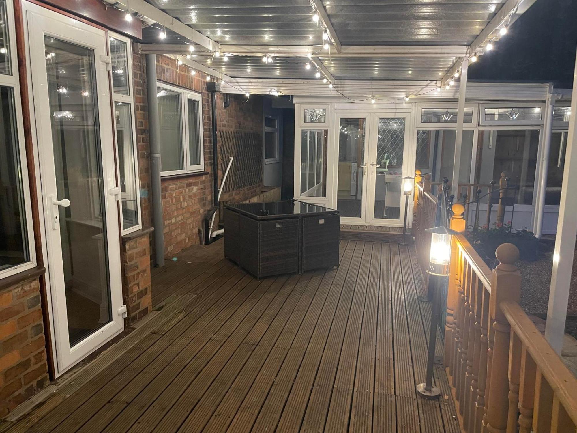 Huge 9 Bed Property Sleeps 17, Near Nec, City Centre, Hs2 Birmingam Exterior foto