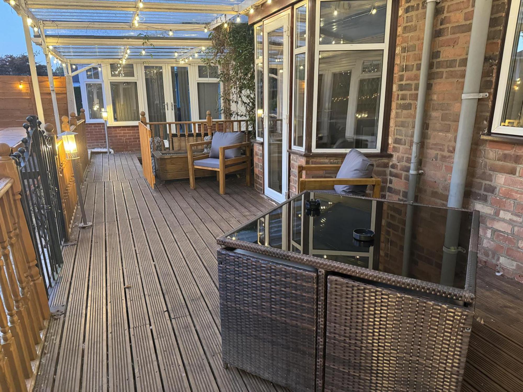Huge 9 Bed Property Sleeps 17, Near Nec, City Centre, Hs2 Birmingam Exterior foto