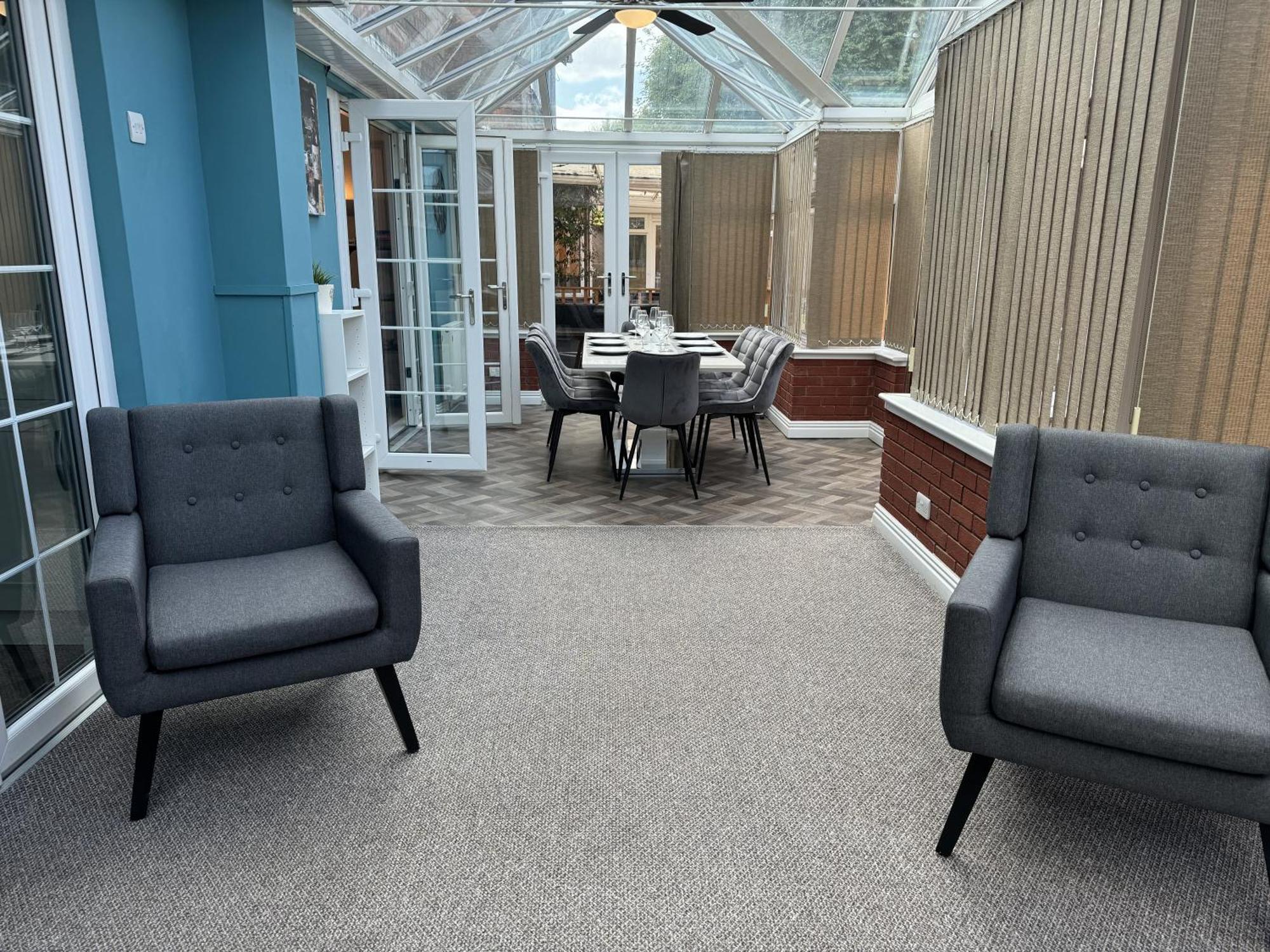 Huge 9 Bed Property Sleeps 17, Near Nec, City Centre, Hs2 Birmingam Exterior foto