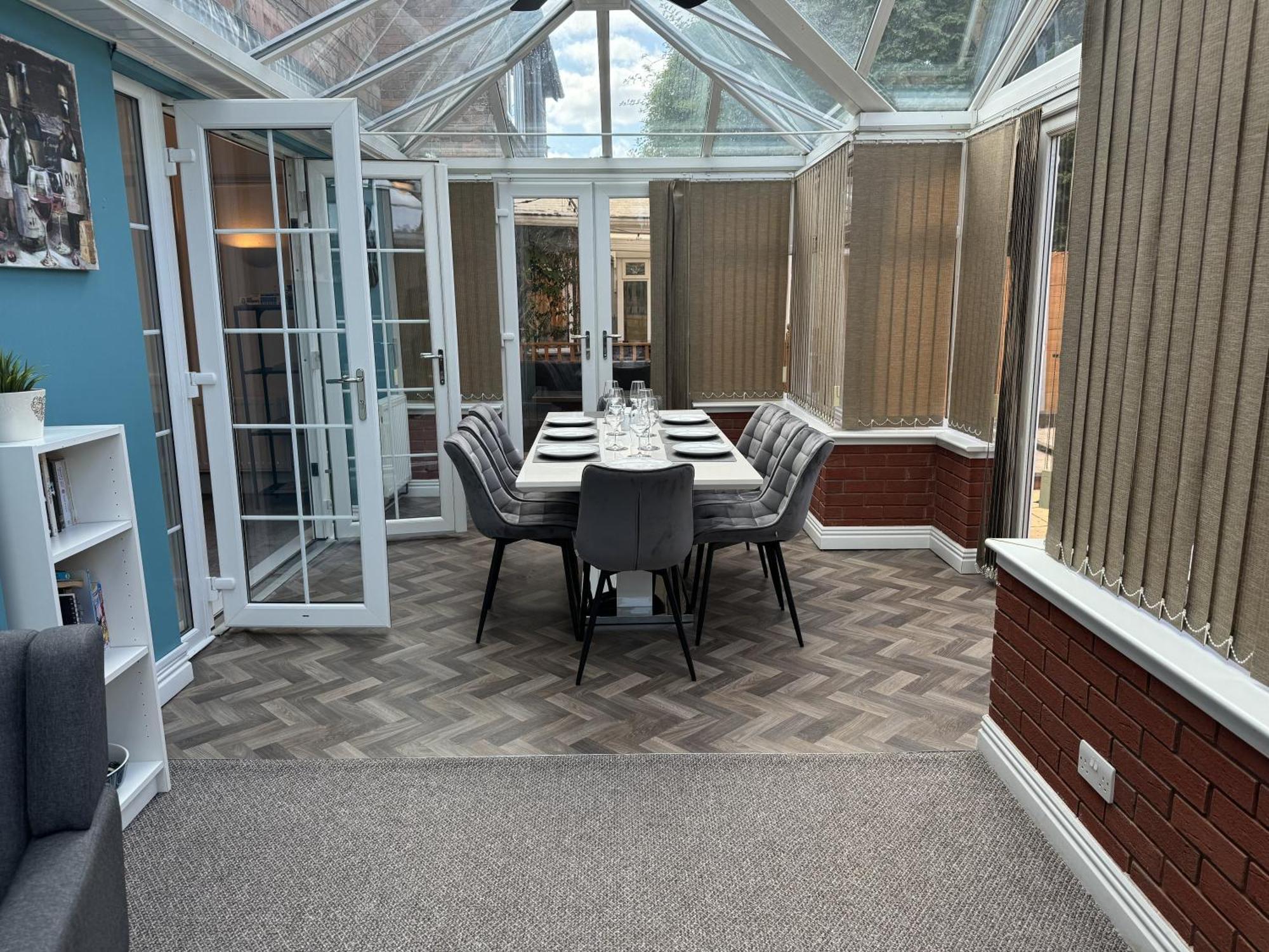 Huge 9 Bed Property Sleeps 17, Near Nec, City Centre, Hs2 Birmingam Exterior foto